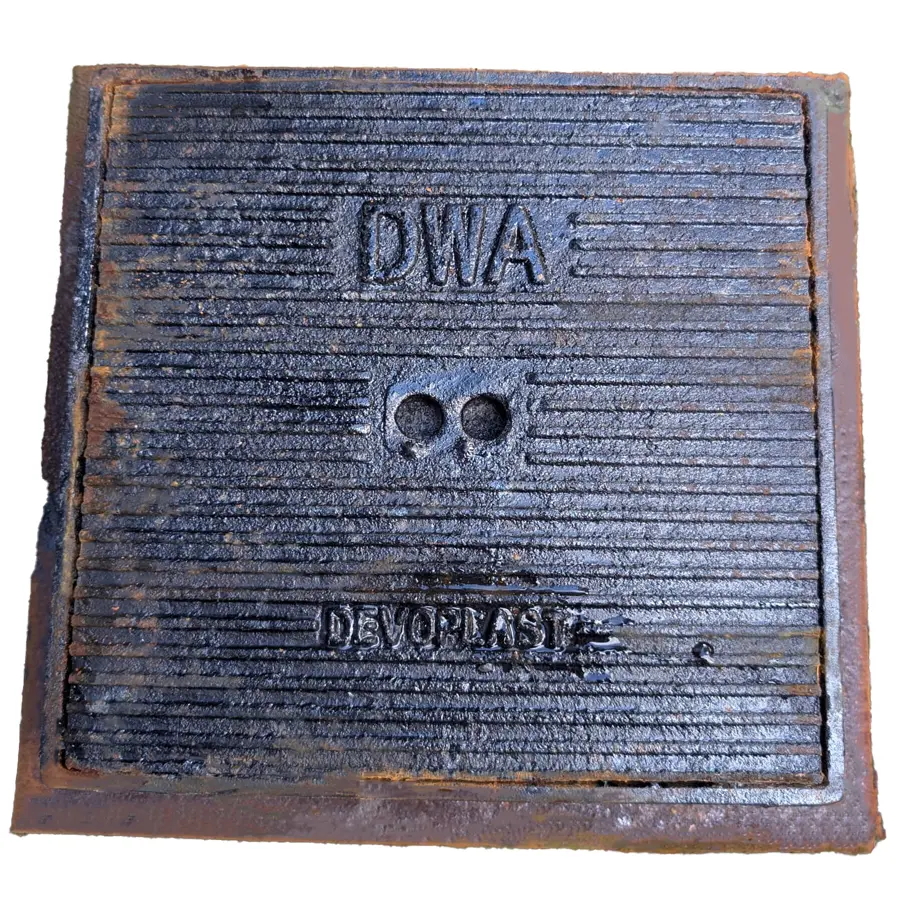 Cast iron lid 34x34 DWA